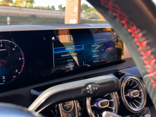 MERCEDES-BENZ CLA 200 D DCT - Imagen 11