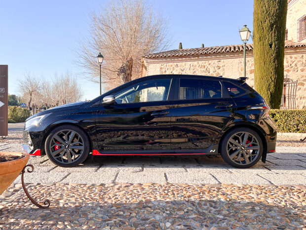 HYUNDAI i20 N 1.6T - Imagen 4