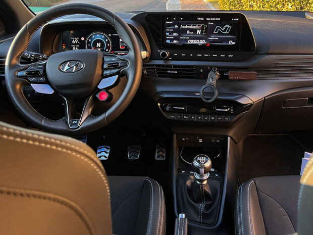 HYUNDAI i20 N 1.6T - Imagen 13