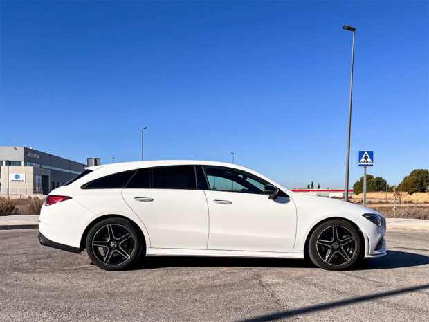 MERCEDES-BENZ CLA 200 Shooting Brake - Imagen 4