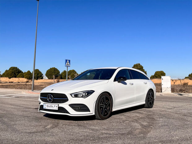 MERCEDES-BENZ CLA 200 Shooting Brake