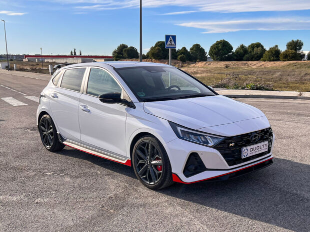 HYUNDAI i20 N 1.6T - Imagen 3