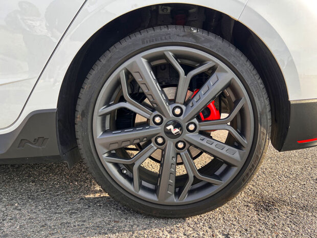 HYUNDAI i20 N 1.6T - Imagen 10