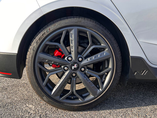HYUNDAI i20 N 1.6T - Imagen 11