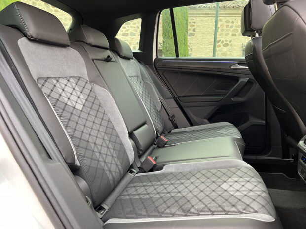 VW TIGUAN R Line 2.0 TDI 150 CV DSG - Imagen 9