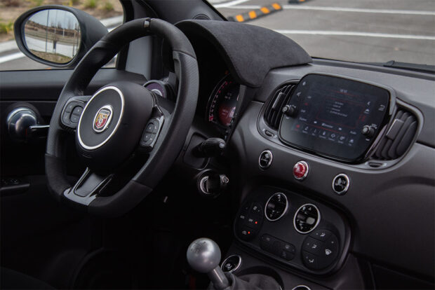 ABARTH 695 1.4 16v TJet 180 CV - Imagen 13