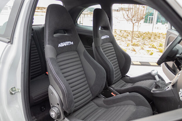 ABARTH 695 1.4 16v TJet 180 CV - Imagen 14