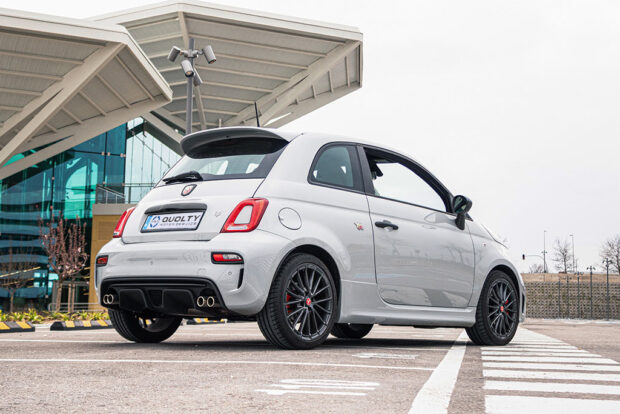 ABARTH 695 1.4 16v TJet 180 CV - Imagen 5