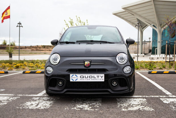 ABARTH 695 1.4 16v TJet 180 CV - Imagen 2