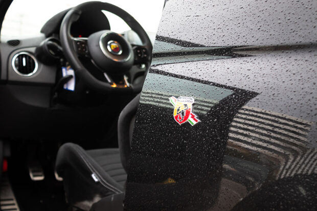 ABARTH 695 1.4 16v TJet 180 CV - Imagen 10