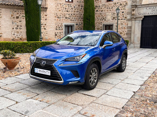 LEXUS NX 2.5 300h Business Navigation 2WD