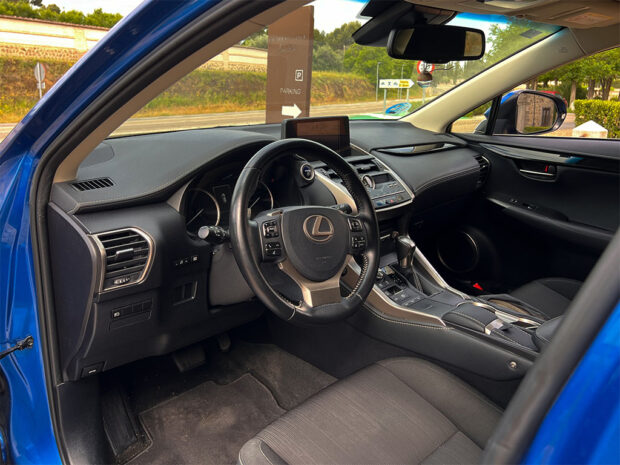 LEXUS NX 2.5 300h Business Navigation 2WD - Imagen 12