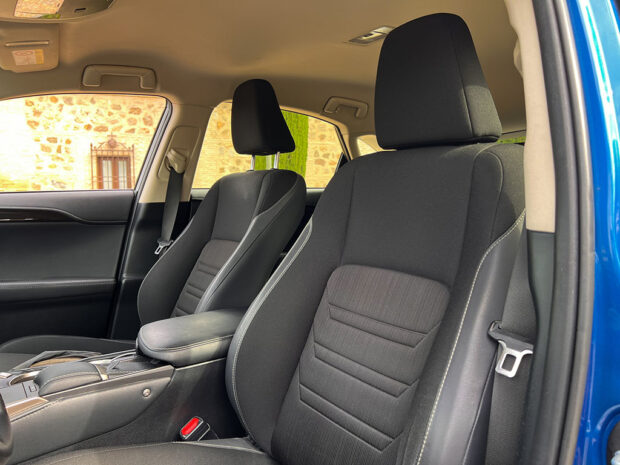 LEXUS NX 2.5 300h Business Navigation 2WD - Imagen 14