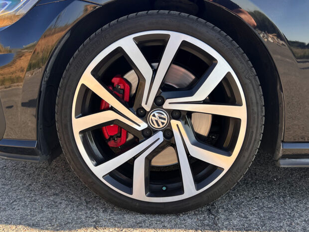 VW Golf GTI Performance 2.0 TSI DSG - Imagen 12