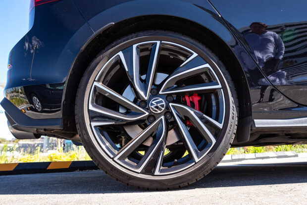 VW Golf GTI Clubsport 2.0 TSI DSG - Imagen 10