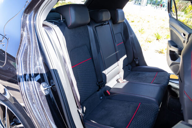 VW Golf GTI Clubsport 2.0 TSI DSG - Imagen 16