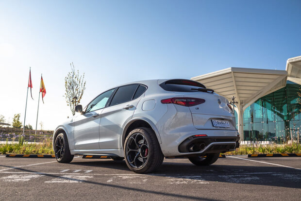 ALFA ROMEO Stelvio Quadrifoglio - Imagen 3