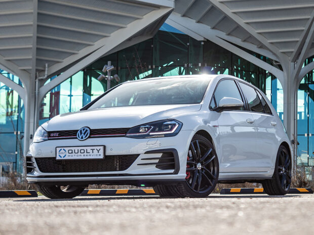 VOLKSWAGEN Golf GTI Performance 2.0 TSI 245CV DSG