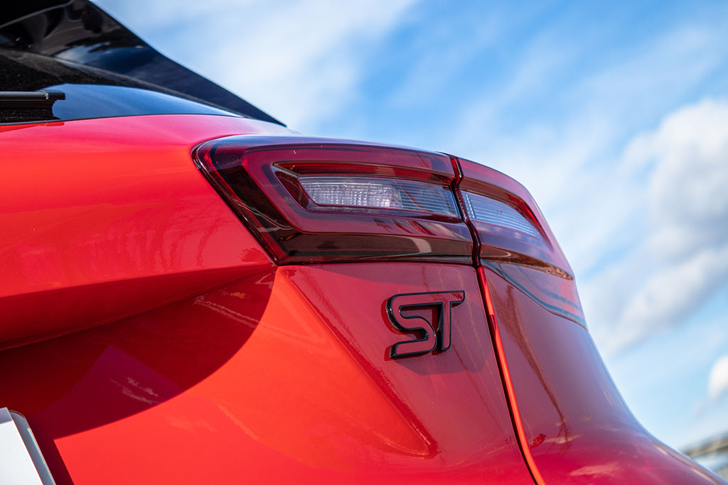 FORD Focus ST 2.3 Ecoboost - Imagen 14