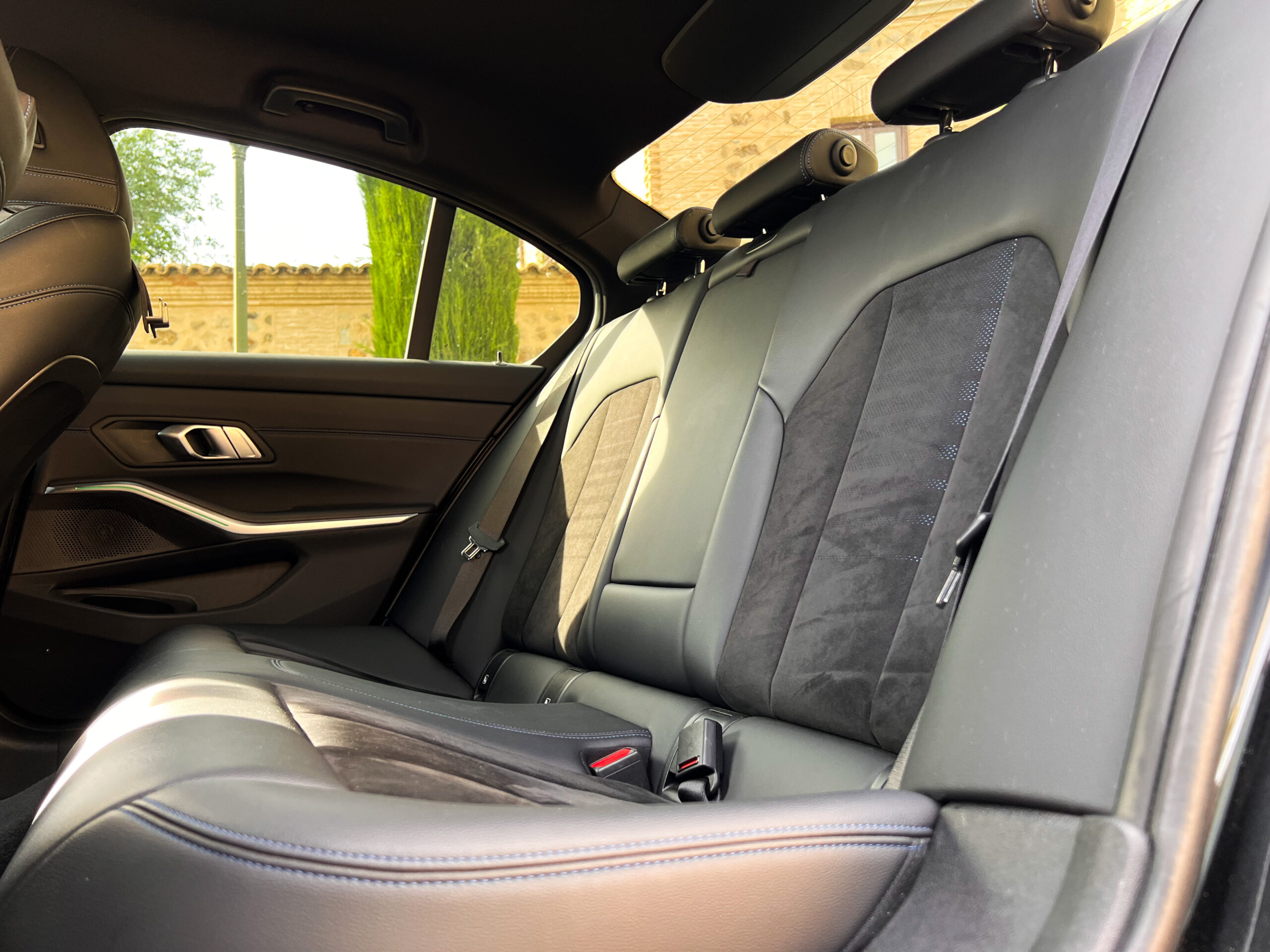 BMW Serie 3 330i Auto. - Imagen 20