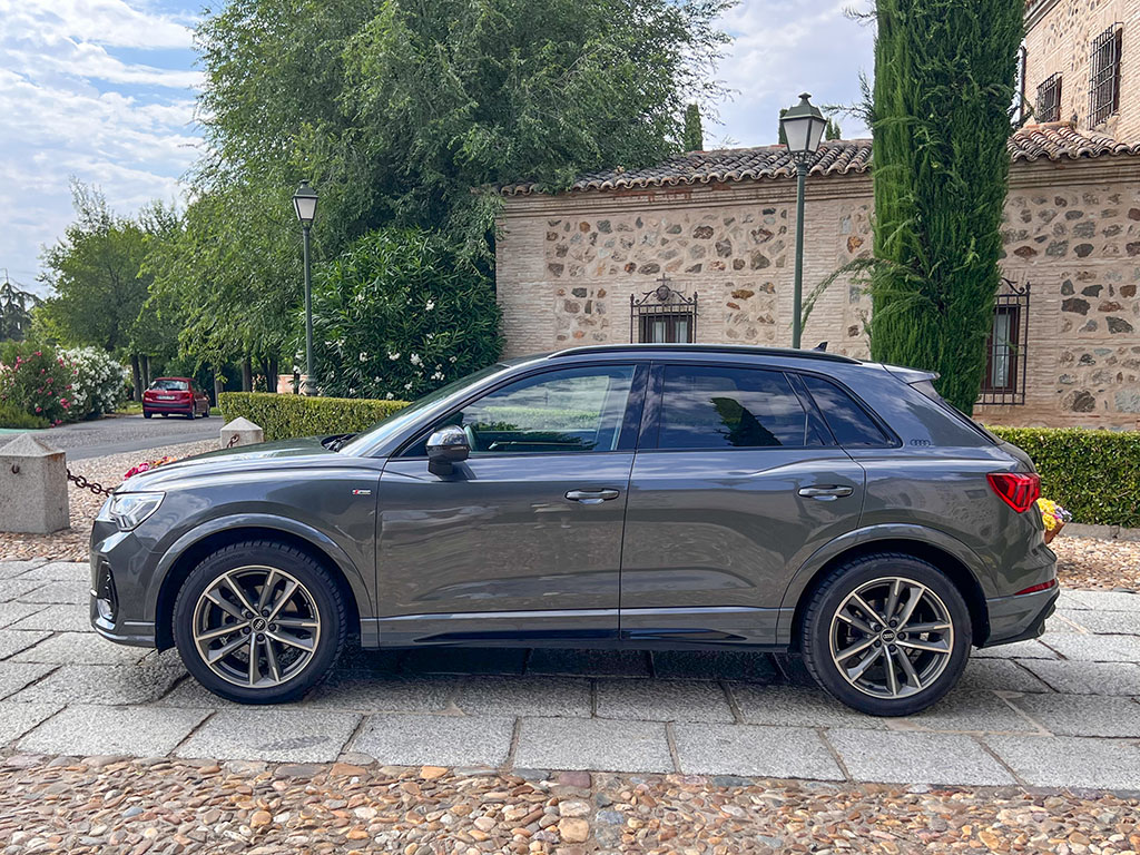 AUDI Q3 Black line 35 TDI S tronic - Imagen 8