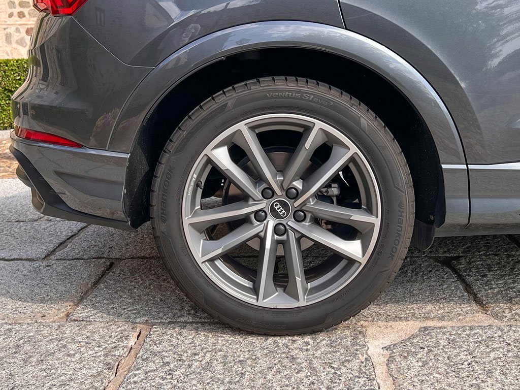 AUDI Q3 Black line 35 TDI S tronic - Imagen 15