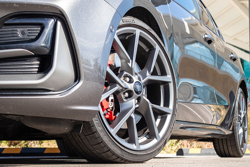 FORD Focus ST 2.3 Ecoboost - Imagen 9