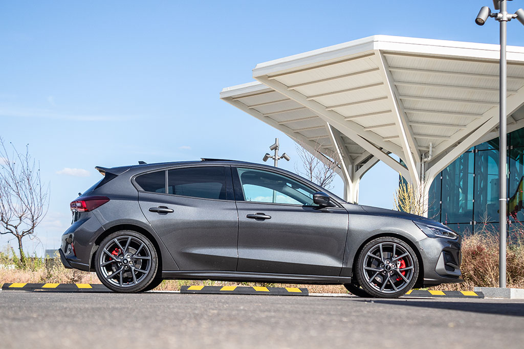 FORD Focus ST 2.3 Ecoboost - Imagen 4