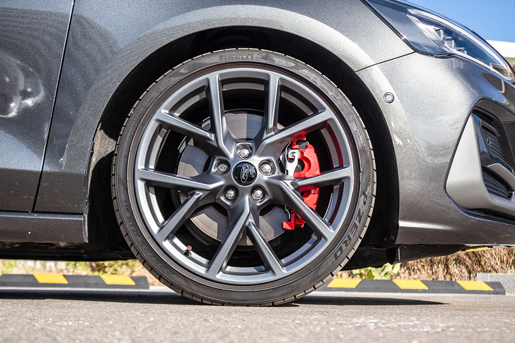 FORD Focus ST 2.3 Ecoboost - Imagen 17