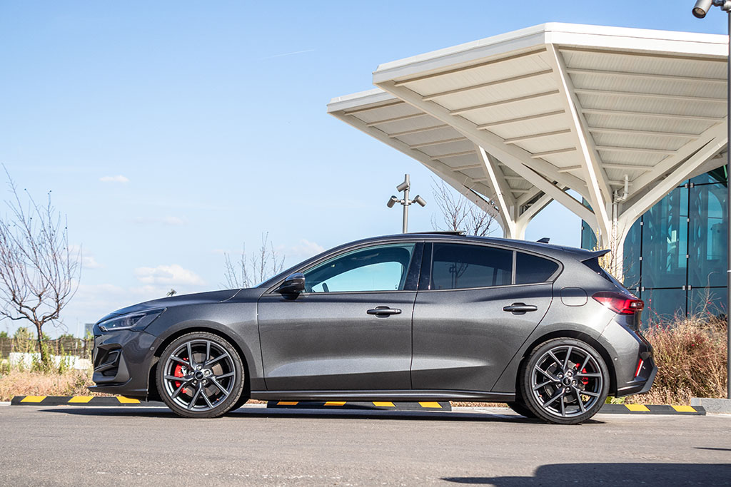 FORD Focus ST 2.3 Ecoboost - Imagen 8
