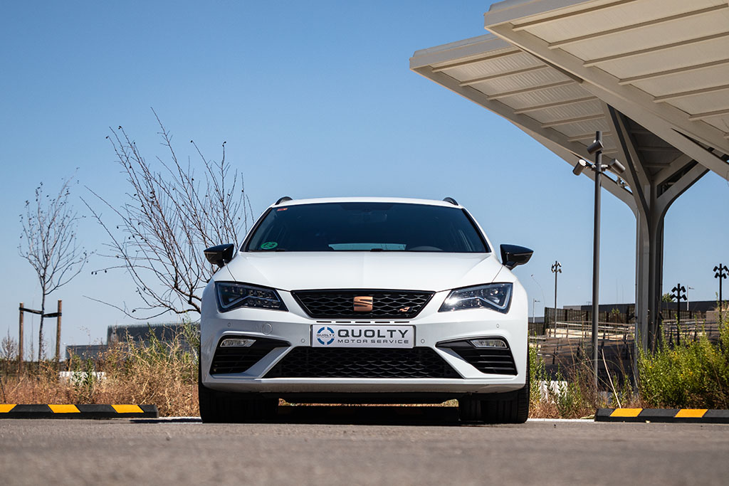 SEAT León Cupra ST 2.0 TSI DSG7 SS - Imagen 2