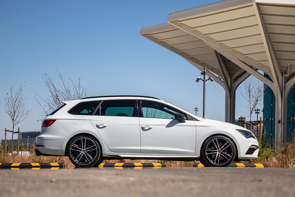 SEAT León Cupra ST 2.0 TSI DSG7 SS - Imagen 4