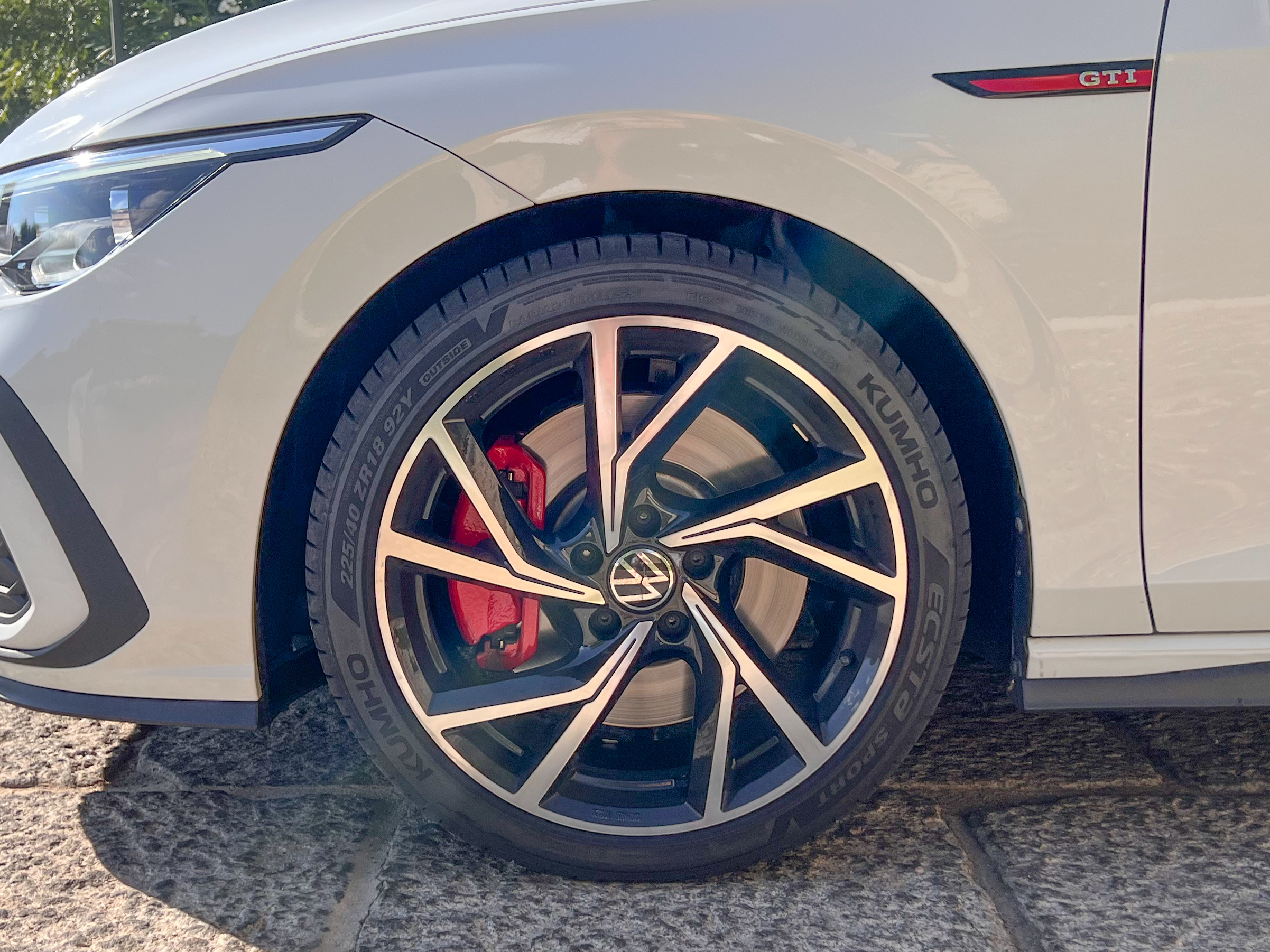 VOLKSWAGEN Golf GTI 2.0 TSI - Imagen 13