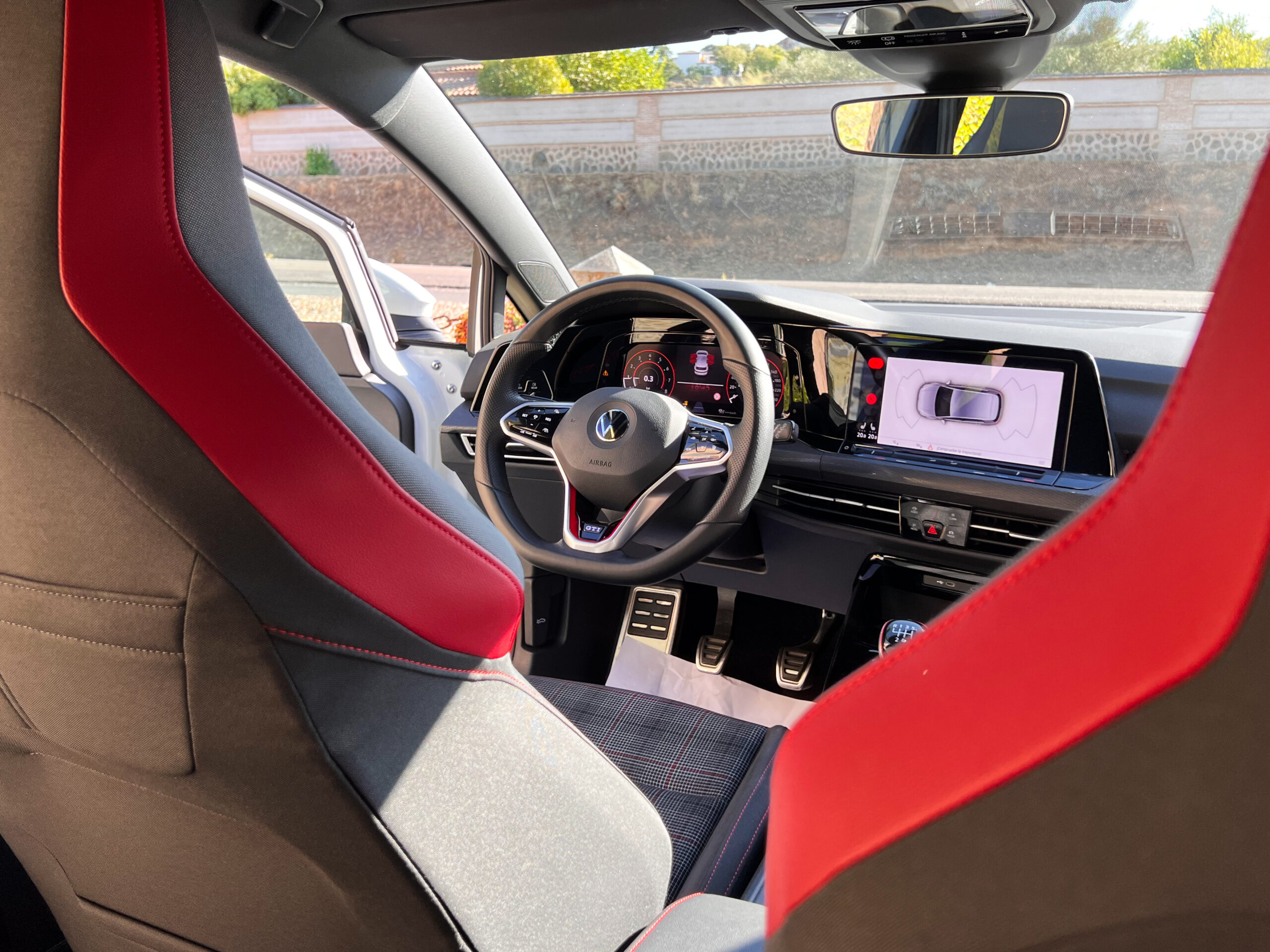 VOLKSWAGEN Golf GTI 2.0 TSI - Imagen 23