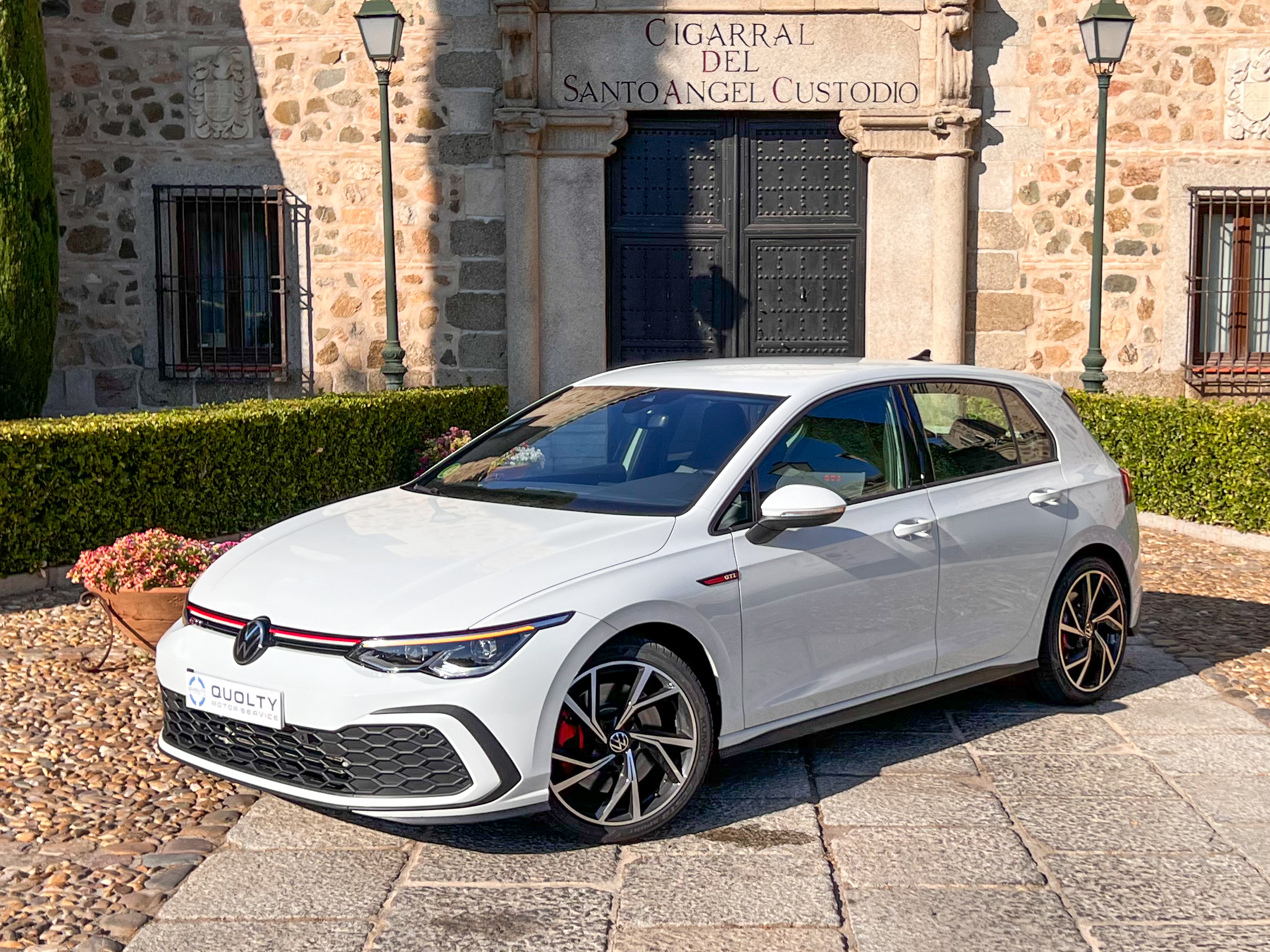 VOLKSWAGEN Golf GTI 2.0 TSI