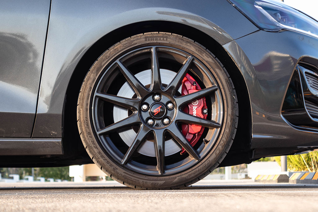 FORD Focus ST 2.3 Ecoboost - Imagen 18
