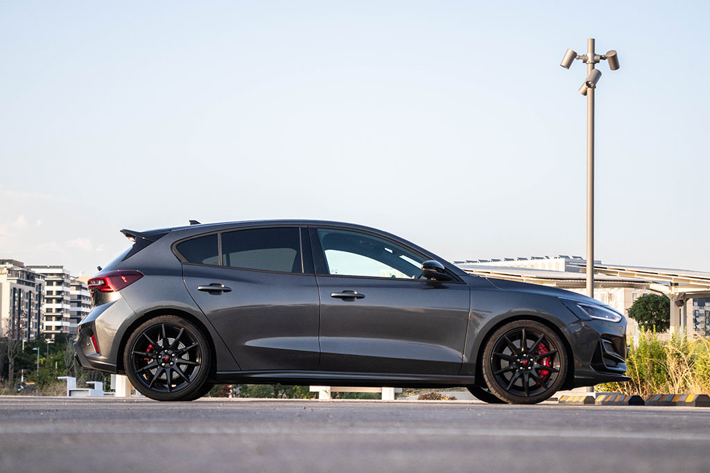 FORD Focus ST 2.3 Ecoboost - Imagen 4