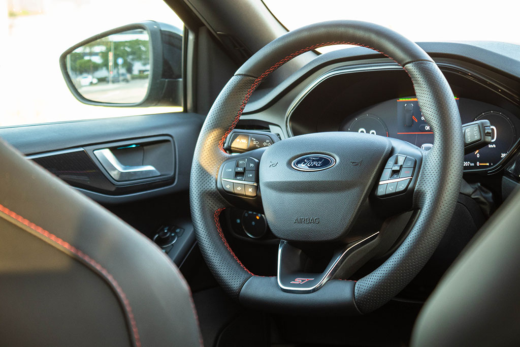 FORD Focus ST 2.3 Ecoboost - Imagen 22