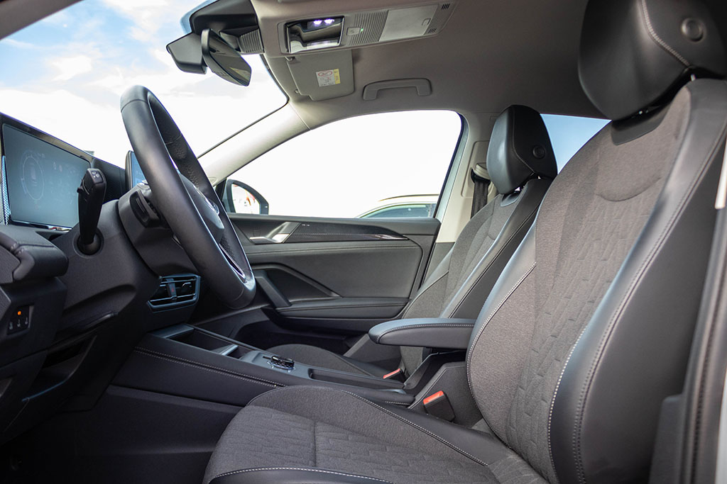 VOLKSWAGEN Tiguan 1.5 eTSI DSG - Imagen 21