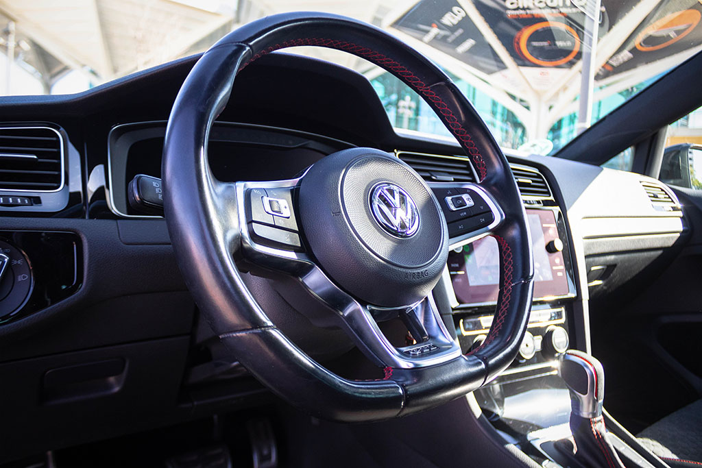 VOLKSWAGEN Golf GTI Performance 2.0 TSI DSG - Imagen 20