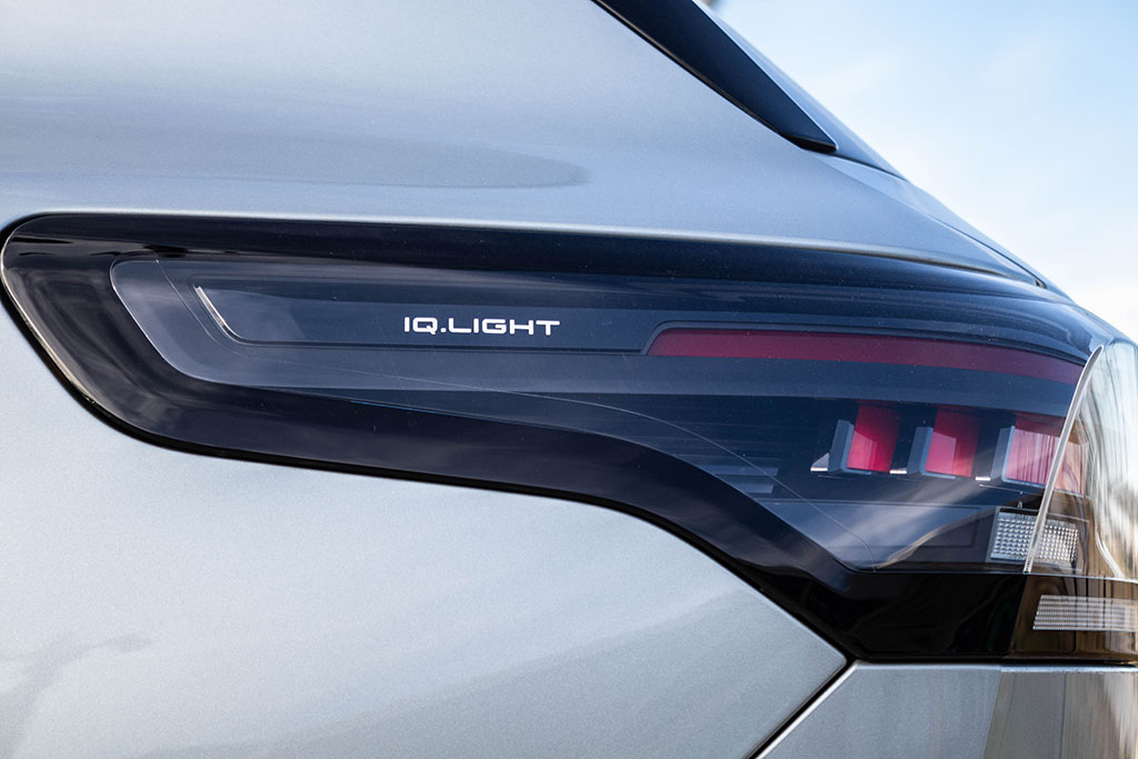 VOLKSWAGEN Tiguan 1.5 eTSI DSG - Imagen 10