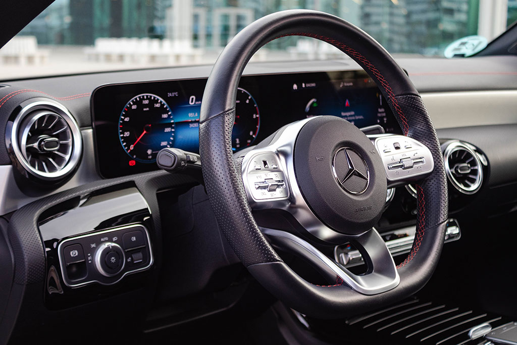 MERCEDES-BENZ CLA 220 D DCT Shooting Brake - Imagen 19