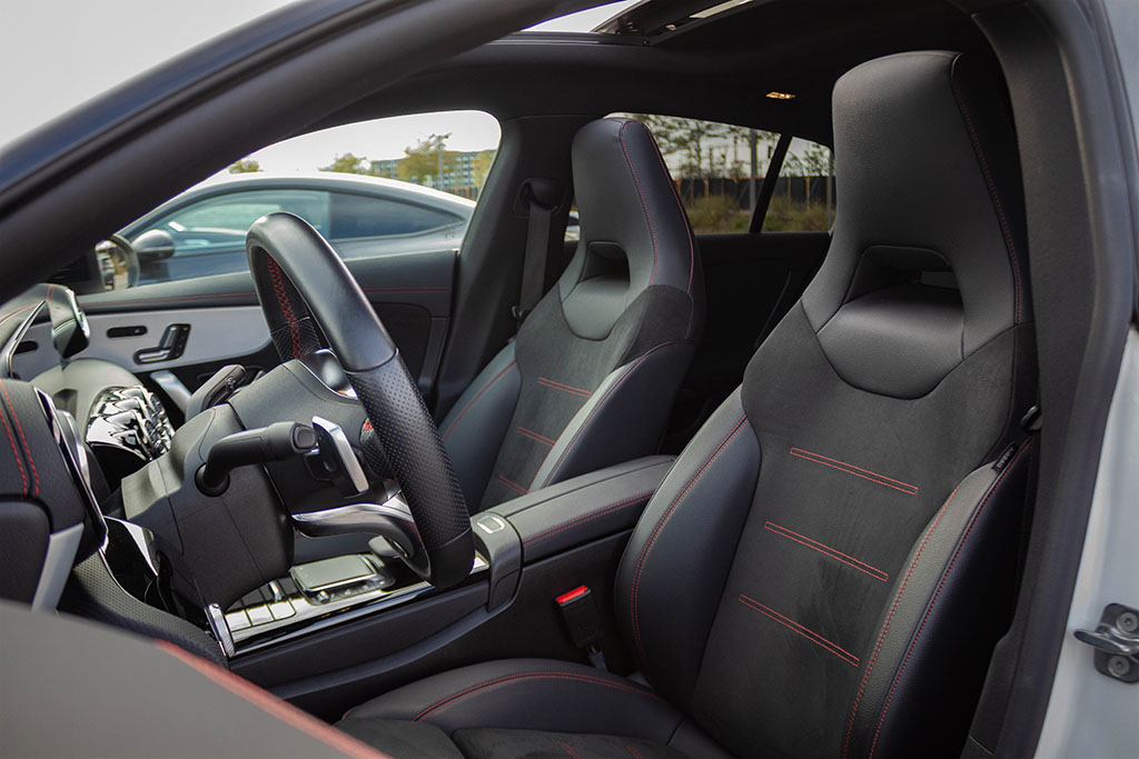 MERCEDES-BENZ CLA 220 D DCT Shooting Brake - Imagen 26